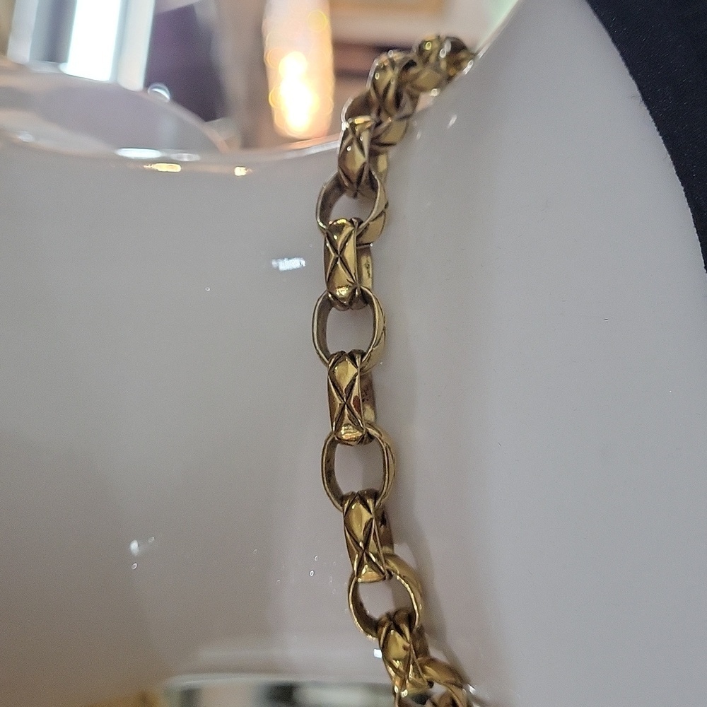 Chanel Vintage Double Chain Large CC Medallion Necklace - Picture 8 of 17